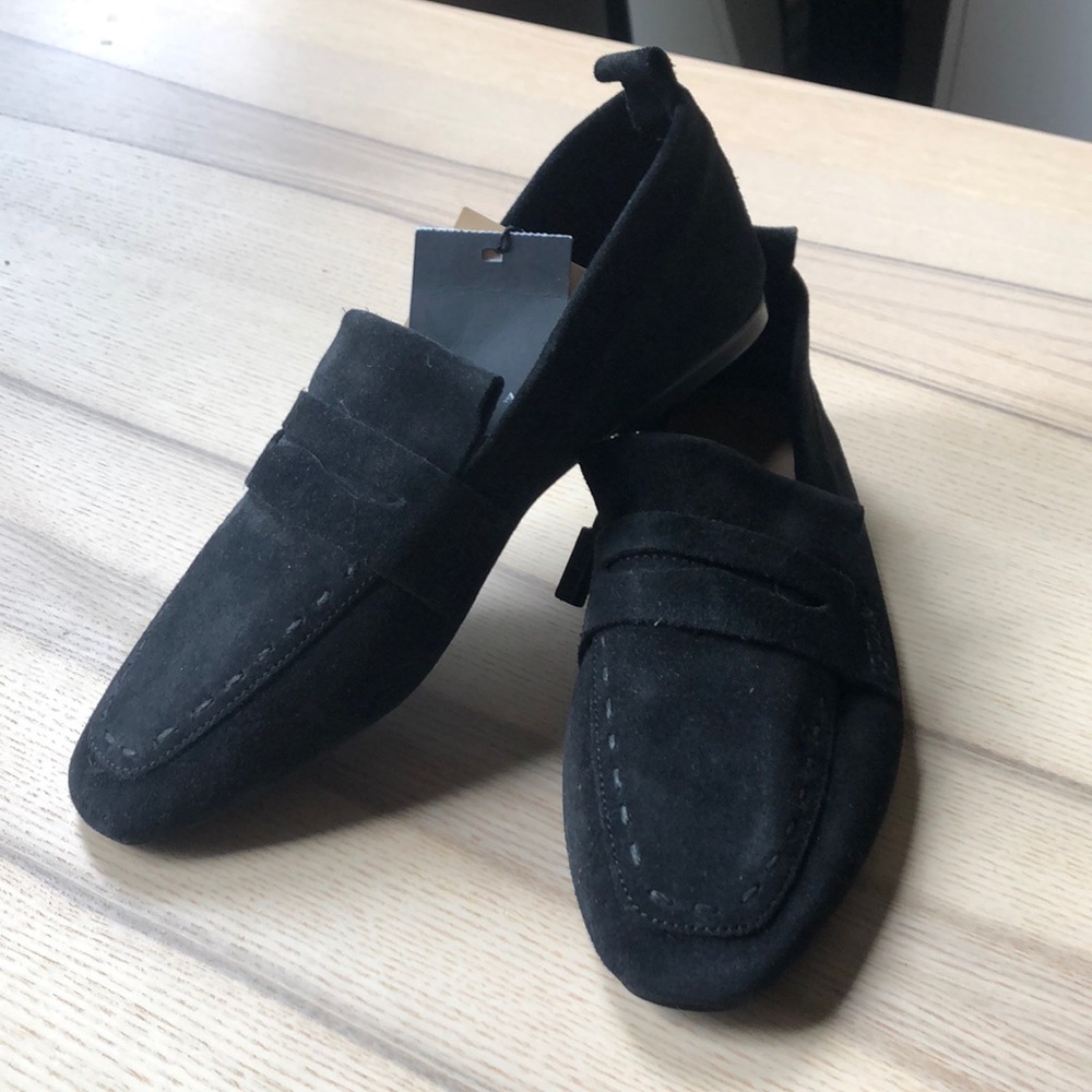 BNWT Zara suede loafers - size 6.5/37